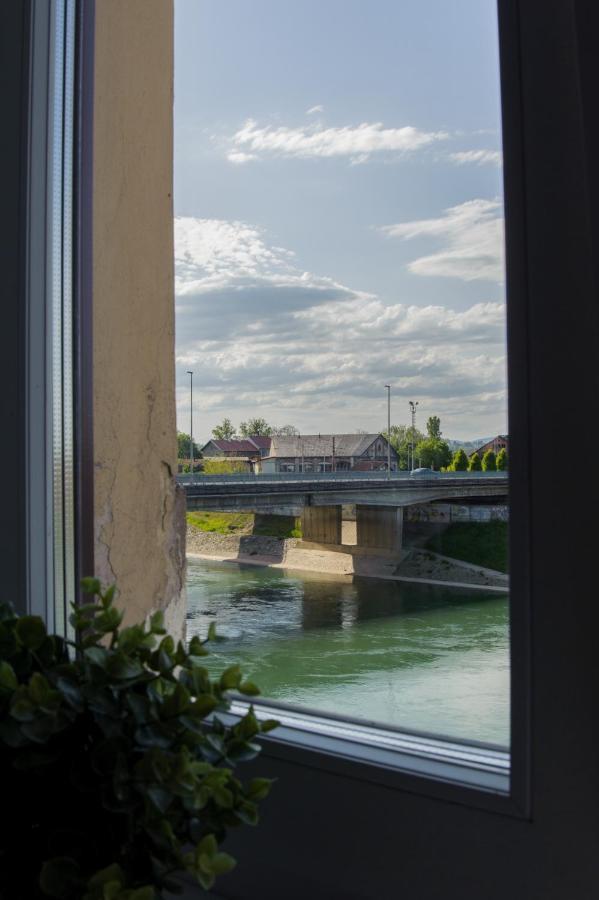 Cozy River View Apartment Karlovac Exterior foto
