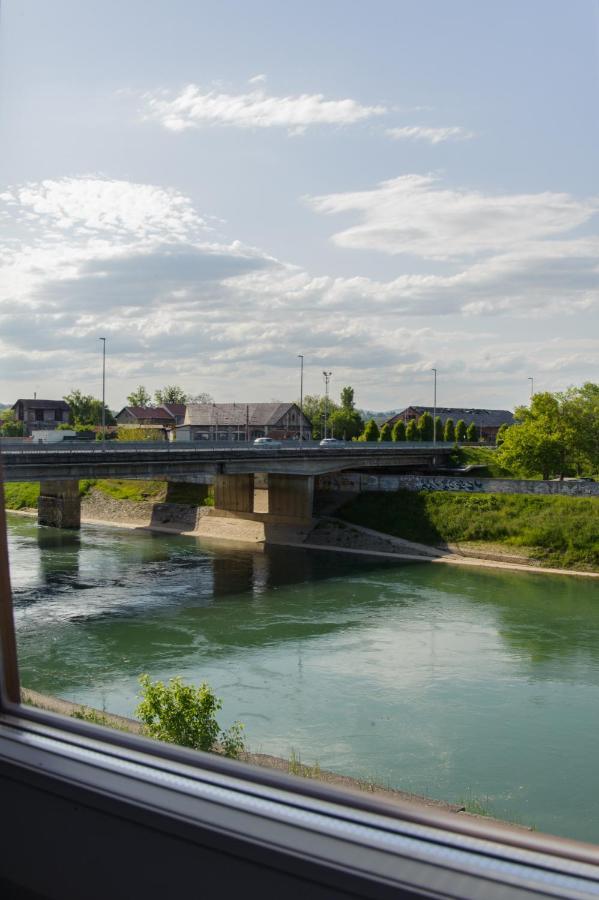 Cozy River View Apartment Karlovac Exterior foto